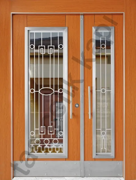Villa entrance door, composite